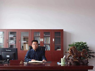 2004届优秀校友-王春亮