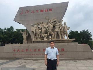 1986届优秀校友-张路根