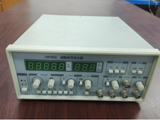 LM1602函数数字信号发生器